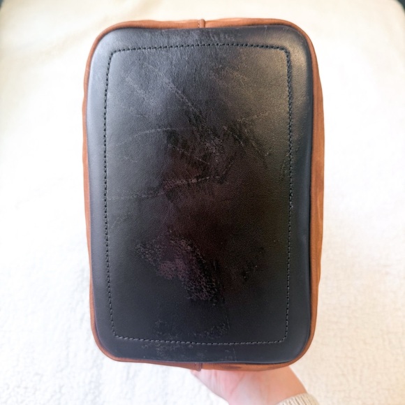 Vintage Coach 2001 Nubuck Seude Brown Leather Legacy Bucket Bag 9822 GUC - Picture 7 of 13